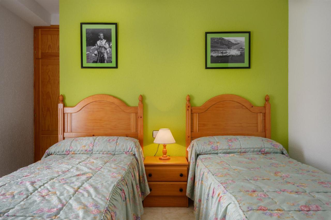 Hostal Kimboa Ansó Eksteriør bilde